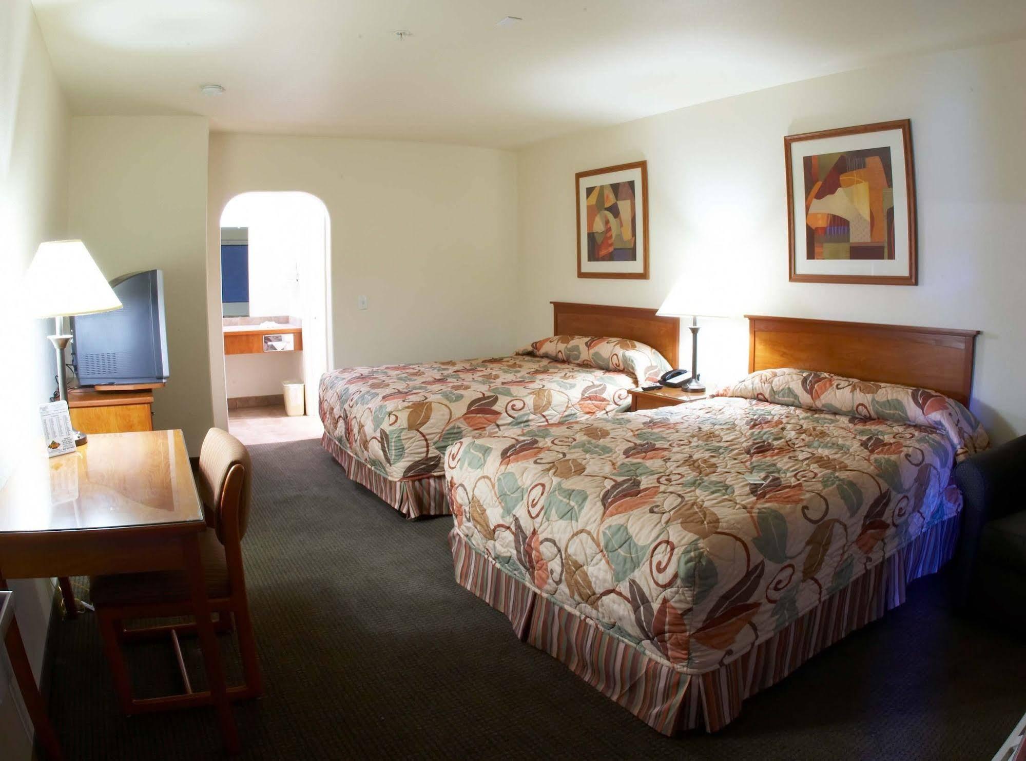 Days Inn By Wyndham Arroyo Grande Pismo Beach エクステリア 写真