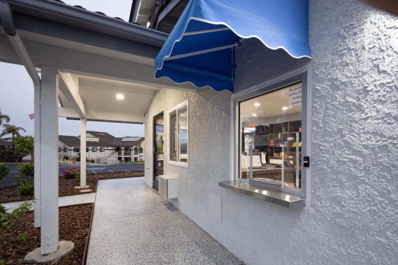 Days Inn By Wyndham Arroyo Grande Pismo Beach エクステリア 写真