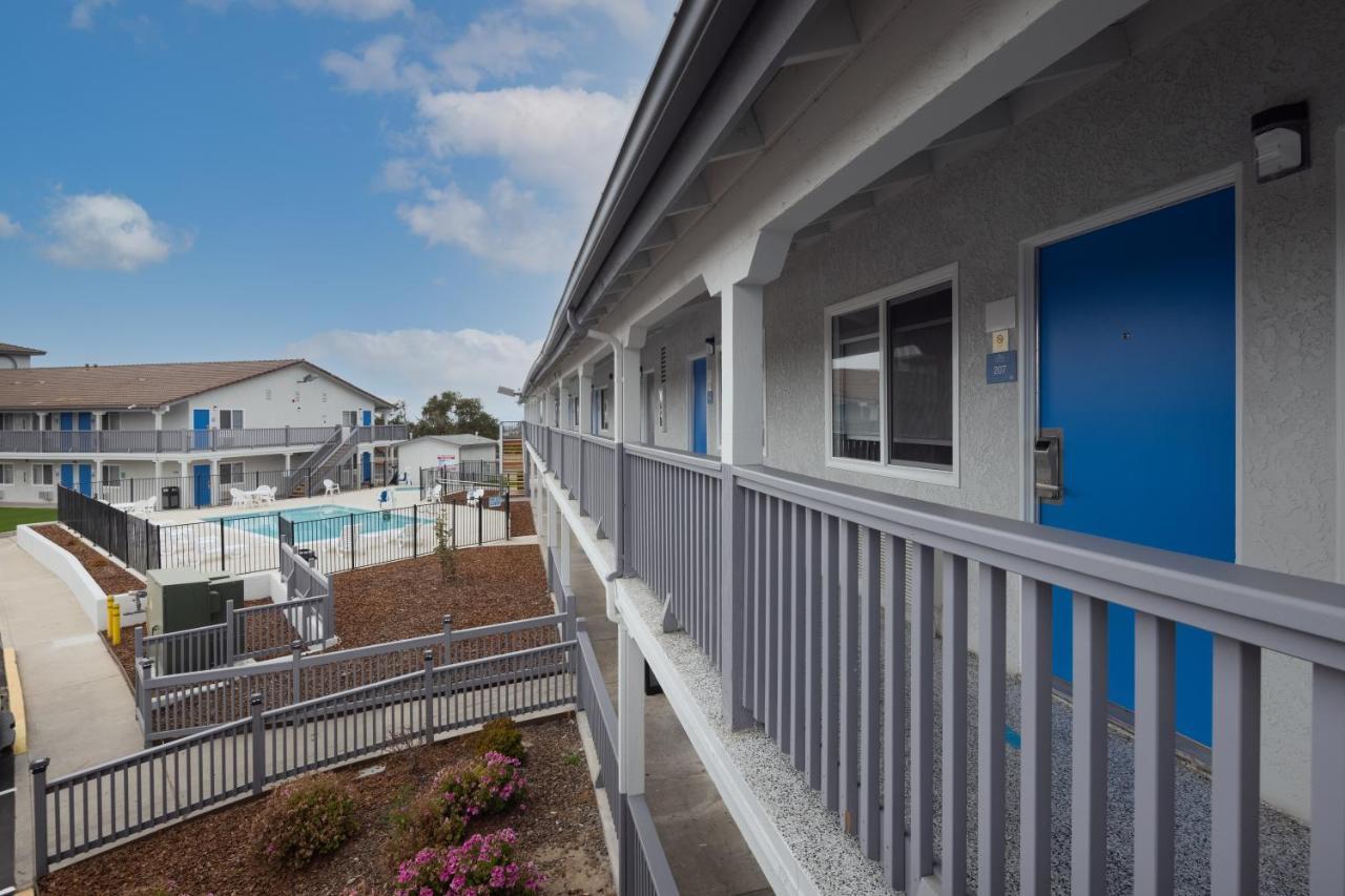 Days Inn By Wyndham Arroyo Grande Pismo Beach エクステリア 写真