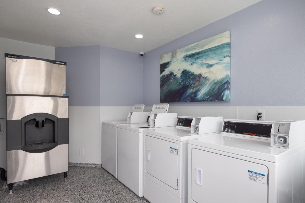 Days Inn By Wyndham Arroyo Grande Pismo Beach エクステリア 写真