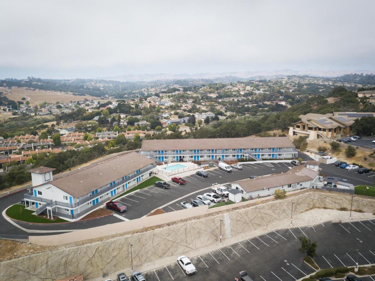 Days Inn By Wyndham Arroyo Grande Pismo Beach エクステリア 写真