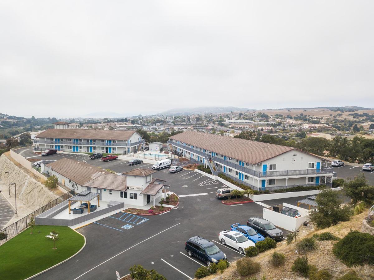 Days Inn By Wyndham Arroyo Grande Pismo Beach エクステリア 写真