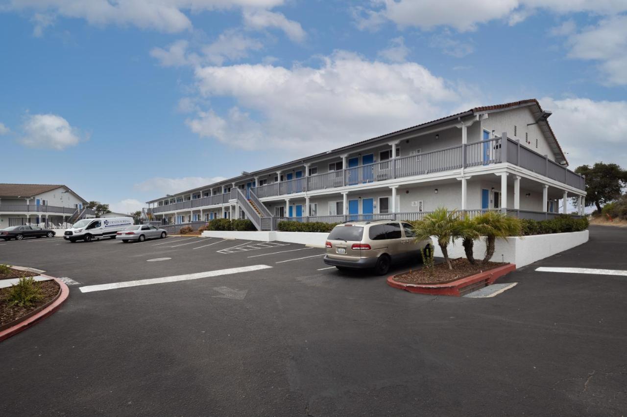 Days Inn By Wyndham Arroyo Grande Pismo Beach エクステリア 写真