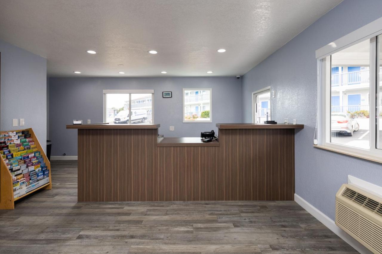 Days Inn By Wyndham Arroyo Grande Pismo Beach エクステリア 写真