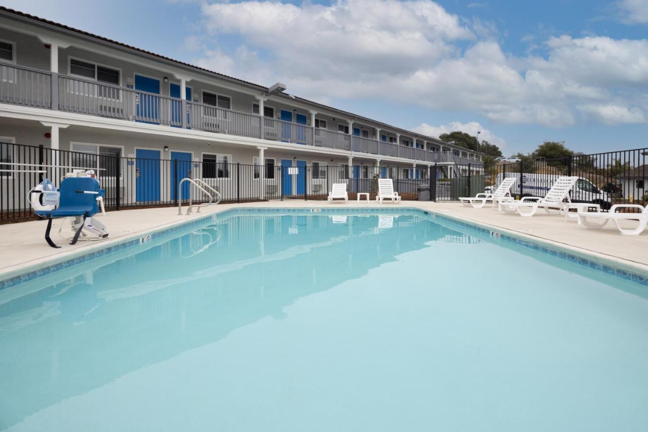 Days Inn By Wyndham Arroyo Grande Pismo Beach エクステリア 写真