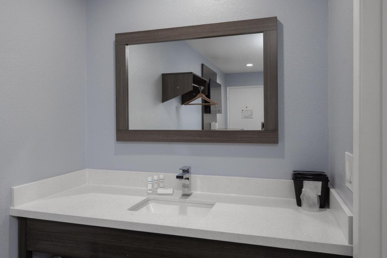 Days Inn By Wyndham Arroyo Grande Pismo Beach エクステリア 写真