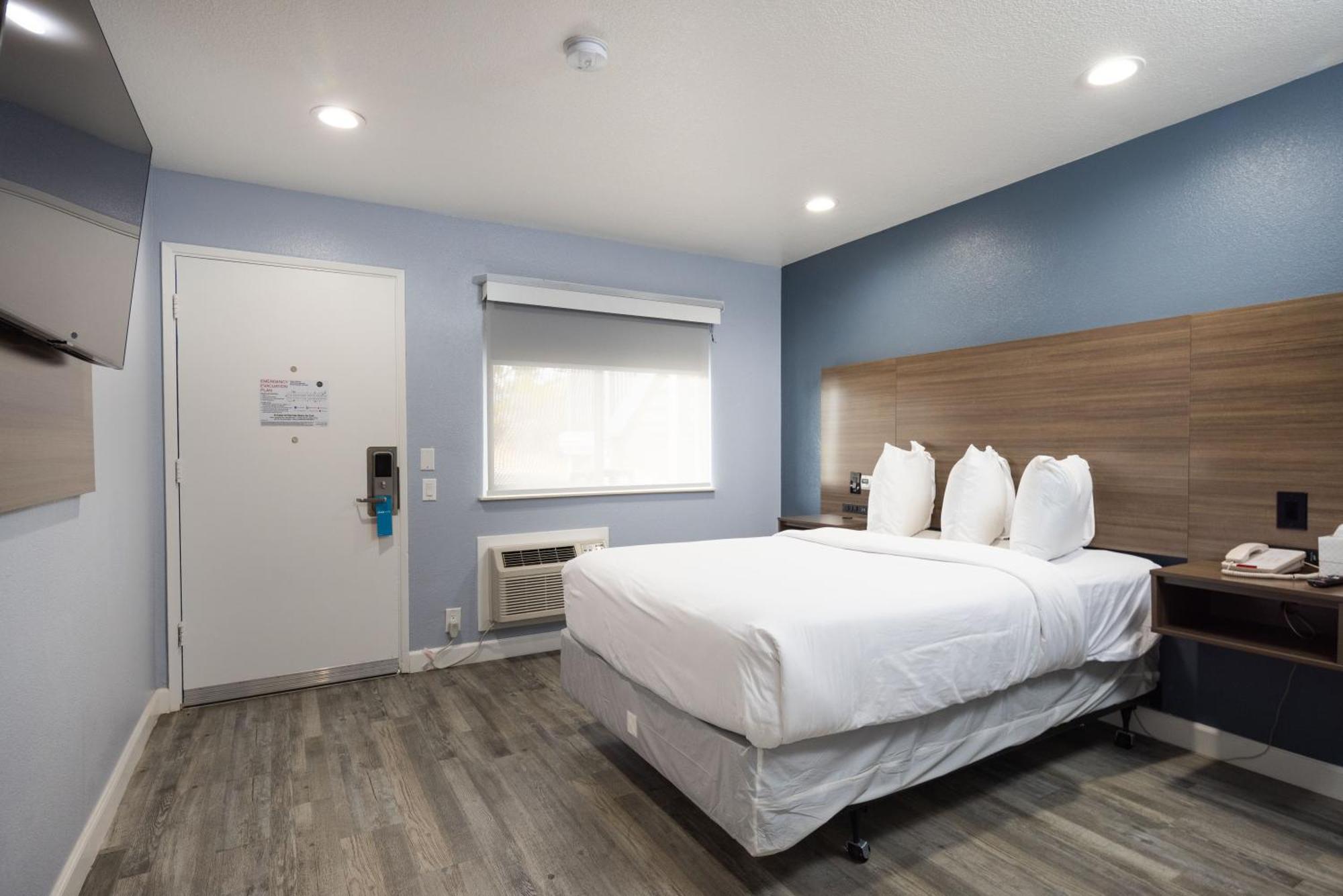 Days Inn By Wyndham Arroyo Grande Pismo Beach 部屋 写真